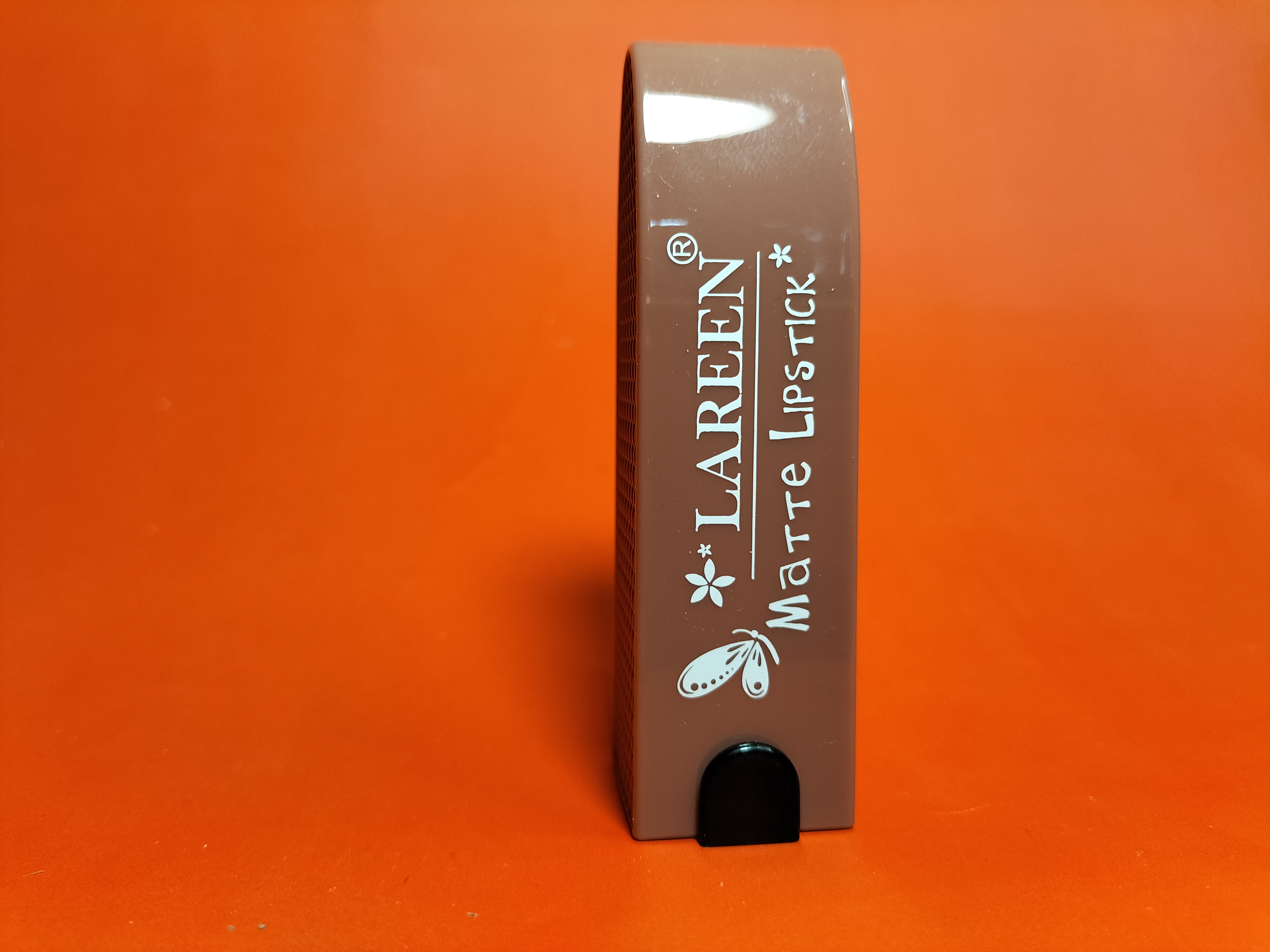 Lareen Matte Lipstick_1