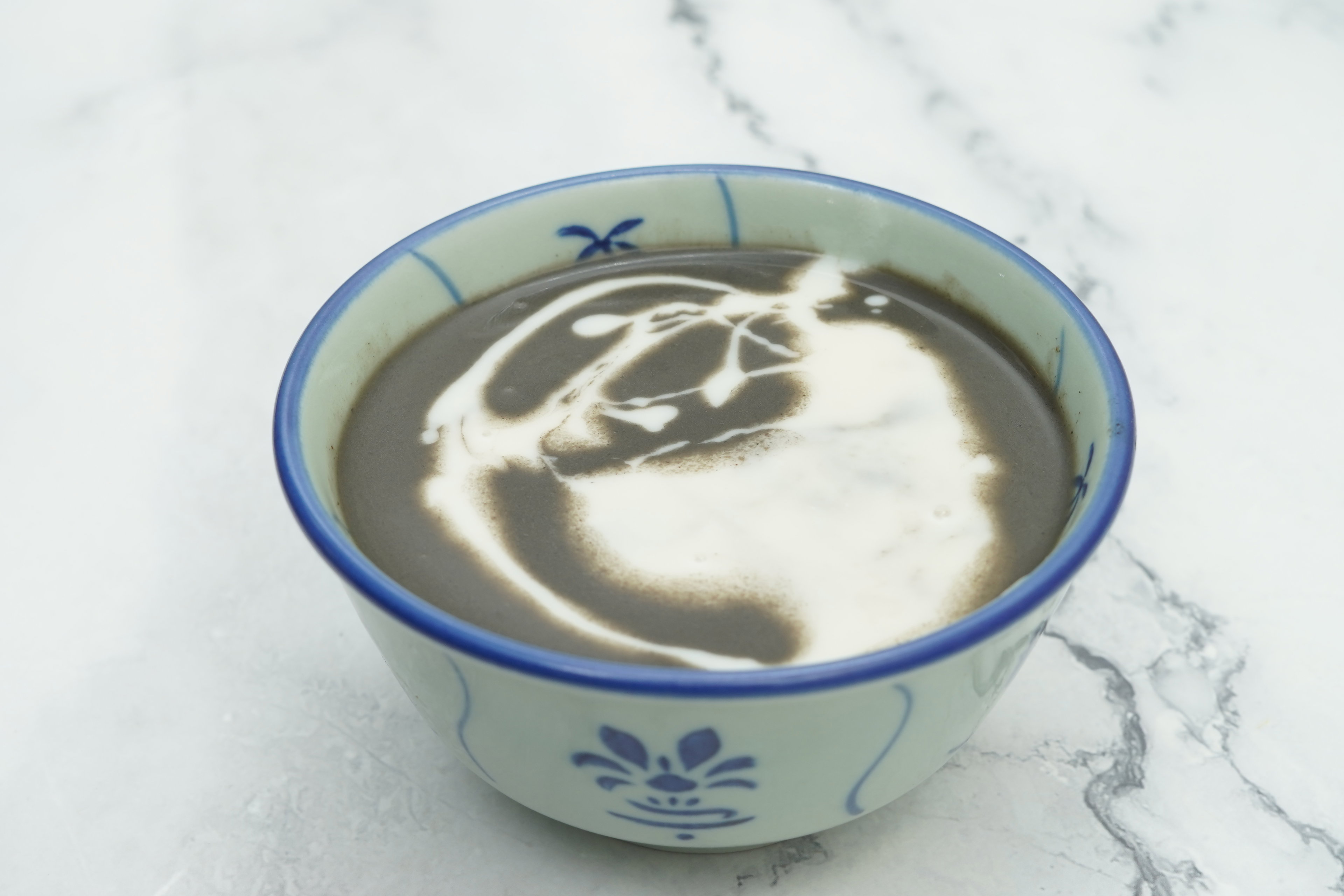 杏仁芝麻 Almond & Black Sesame
