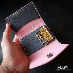 Key Case in grey x pink goatskin