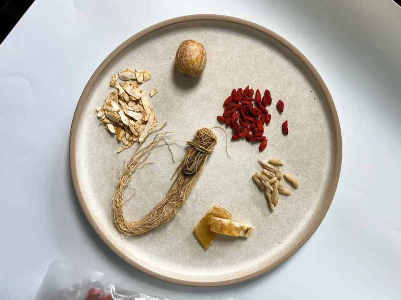 養肝草花旗參湯_1