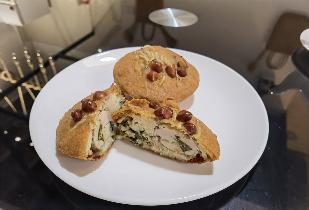 Oyster Cake - with Oyster