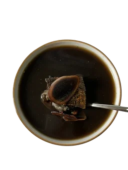 鹿茸壯腰益腎鰵魚膠湯 