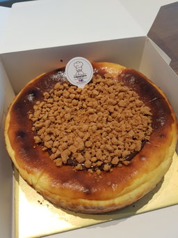 Biscotti Chocolate Cheesecake (8" > 1kg)