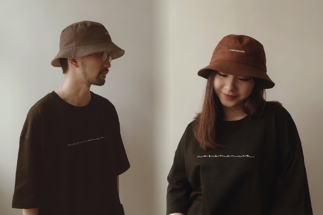 T-shirt (lettering print)