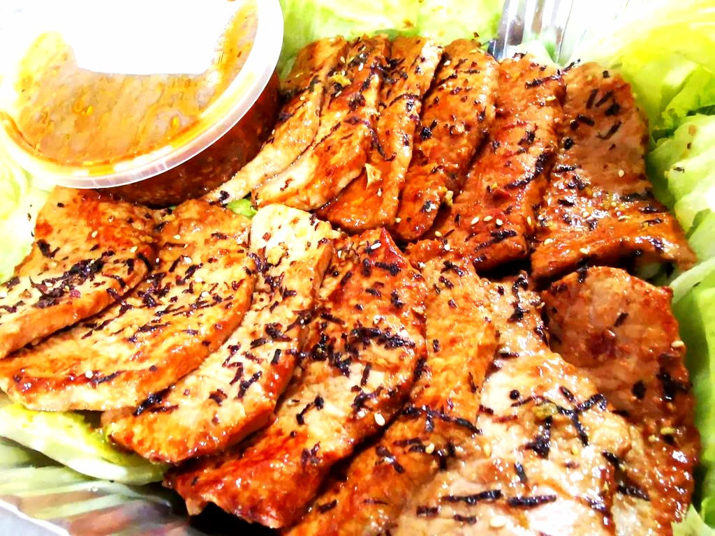 Grill Honey Glaze Pork Chop Serve With Homemade Sauce