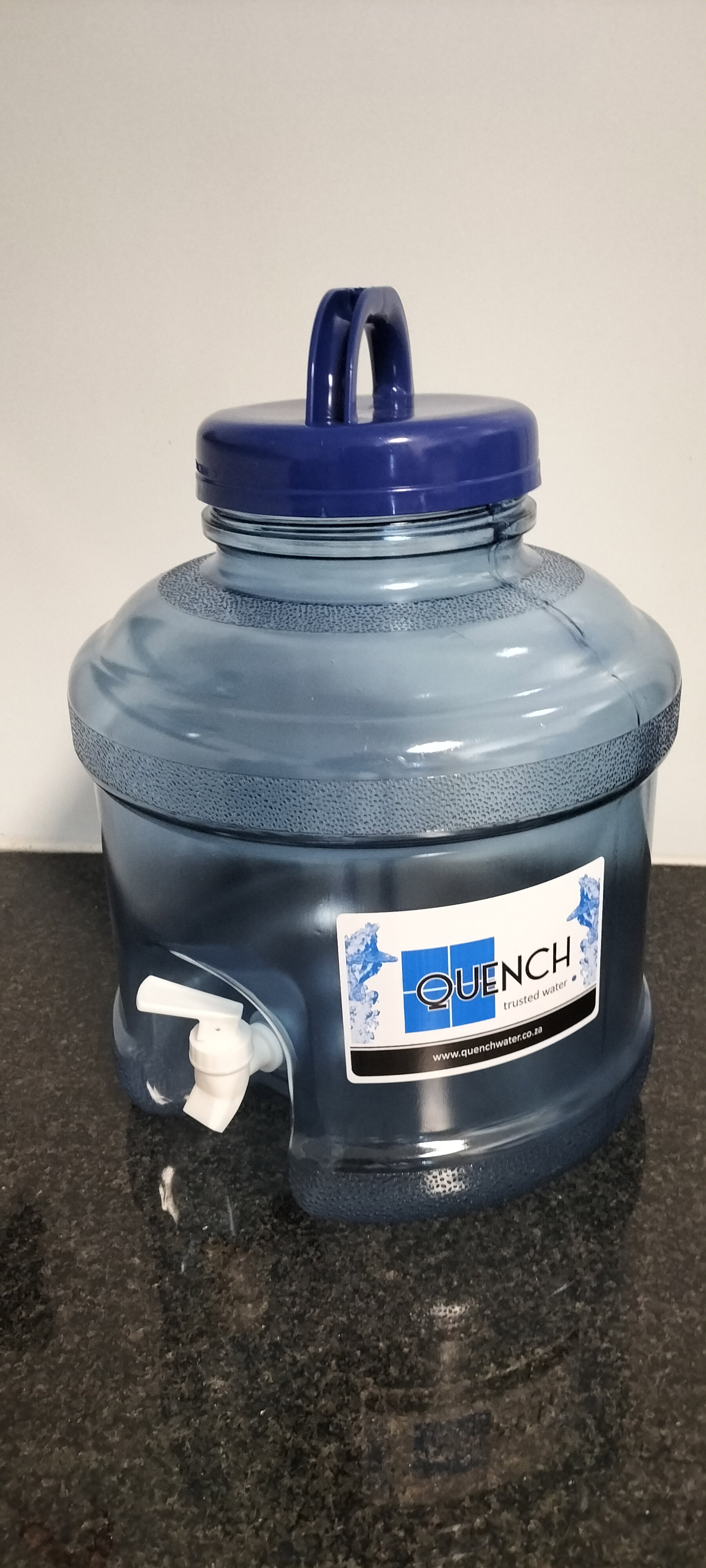12L with tap and water - Blue_0