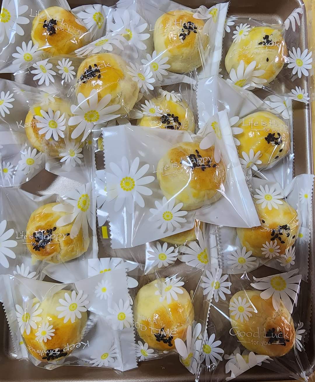 Vegetarian shanghai sambal lotus mooncake_0