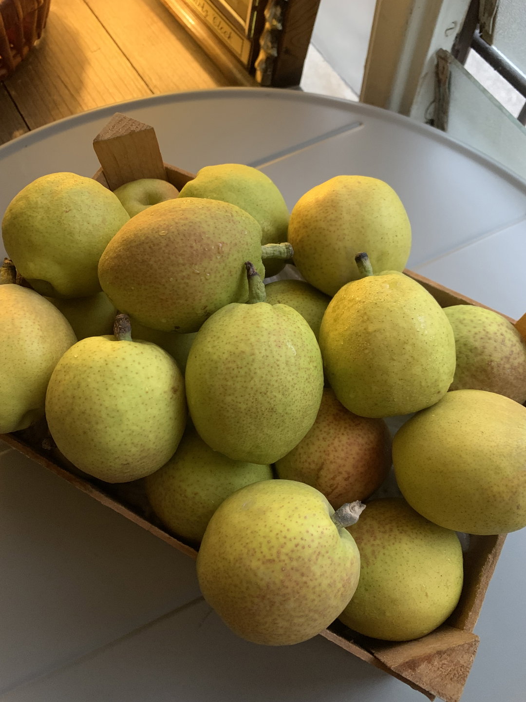 Fragrant Pear