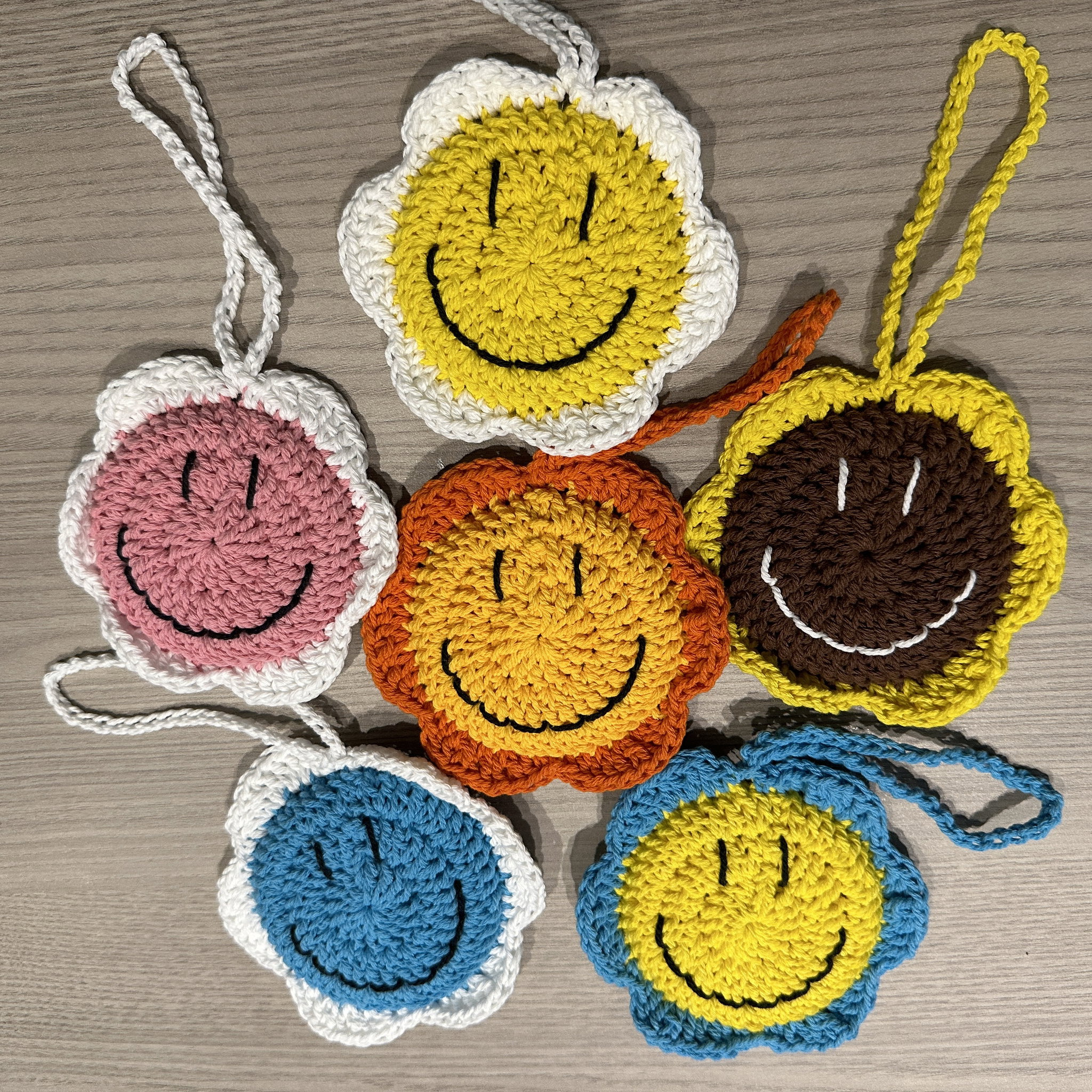 Smiley Mirror Bag Charm _0