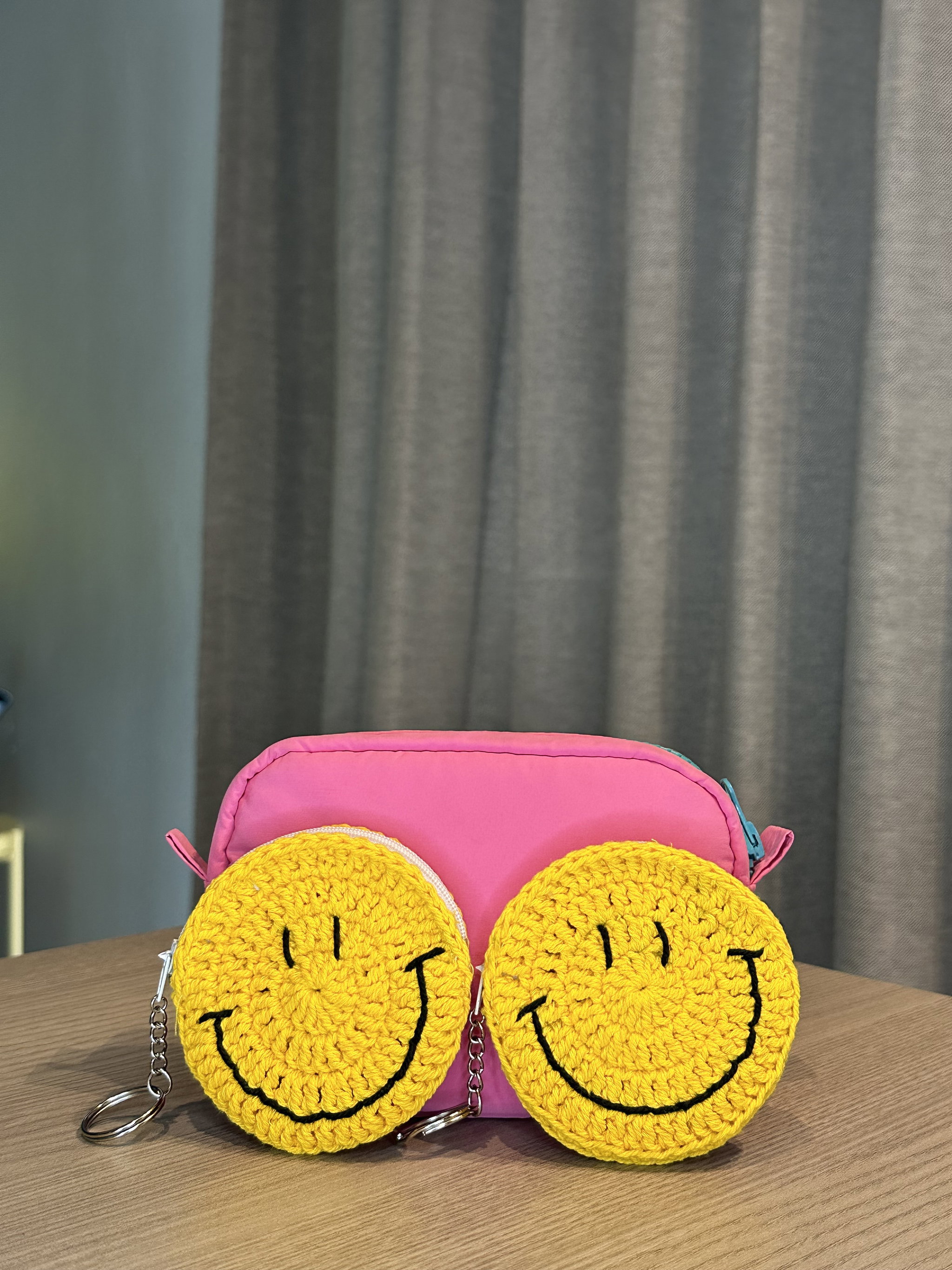 Smiley Coin/Key Pouch_0
