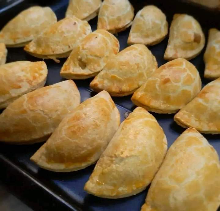 Baked meat pies _3