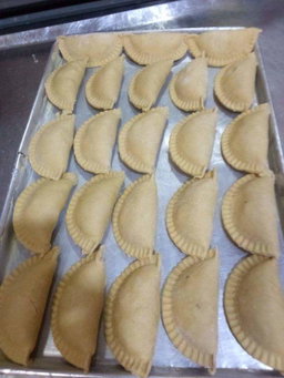 Baked meat pies 