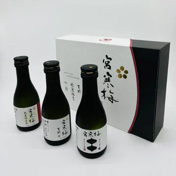Miyakanbai Junmai Daiginjo Extra Class (180ml*3Bottle)_0