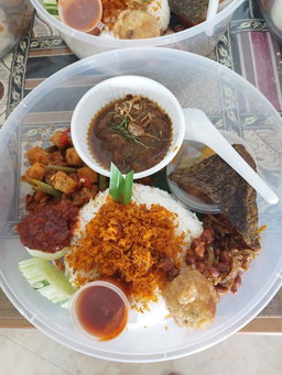 Nasi Ambeng  - Daging (Lembu)