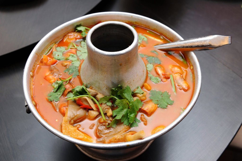 TOMYAM CAMPUR