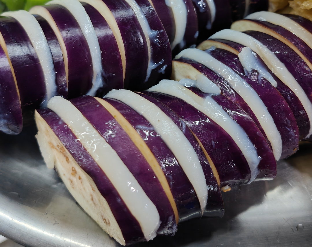Brinjal/Eggplant (茄子) 