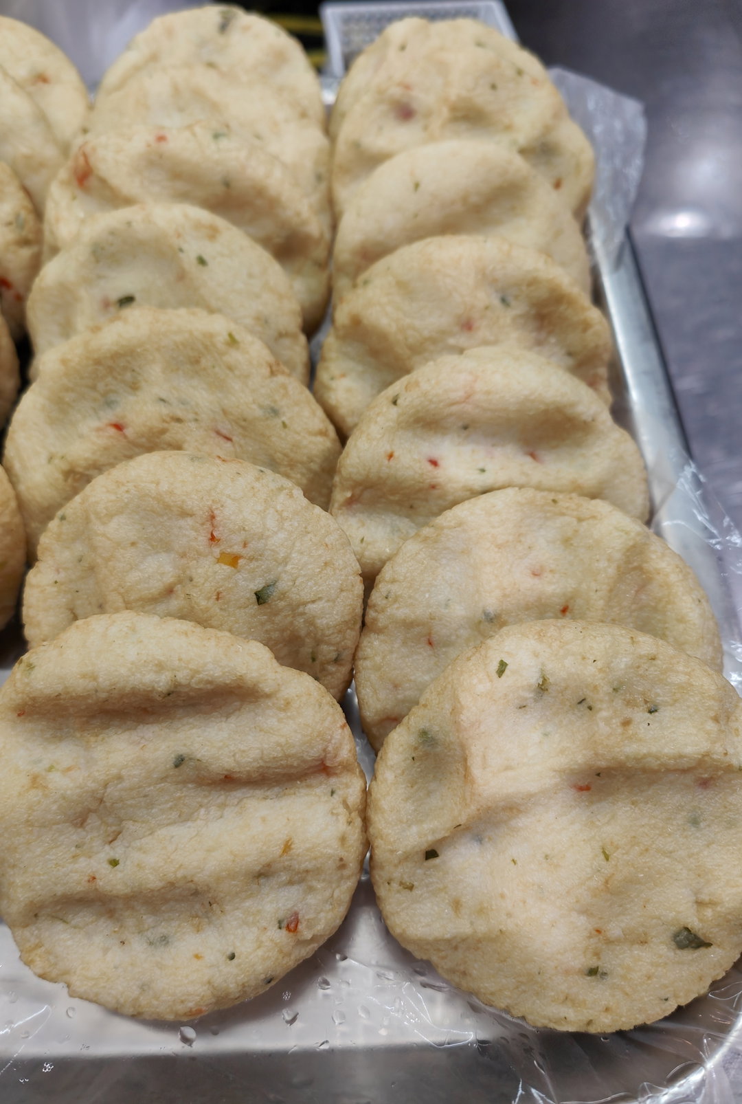 Vegetable Fish Cake (菜鱼餅) 