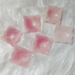 Diya shaped Rose Quartz crystal 🔮