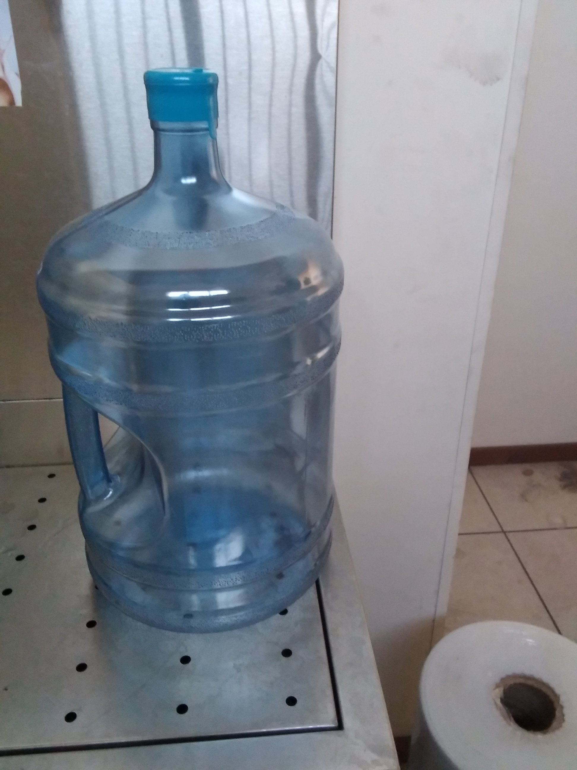 18 litres water dispenser empty container_0