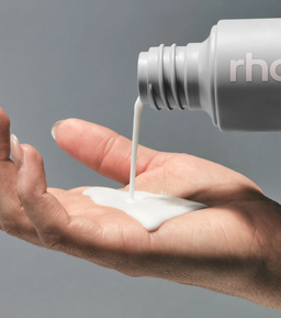 Rhode Glazing Milk 140ml