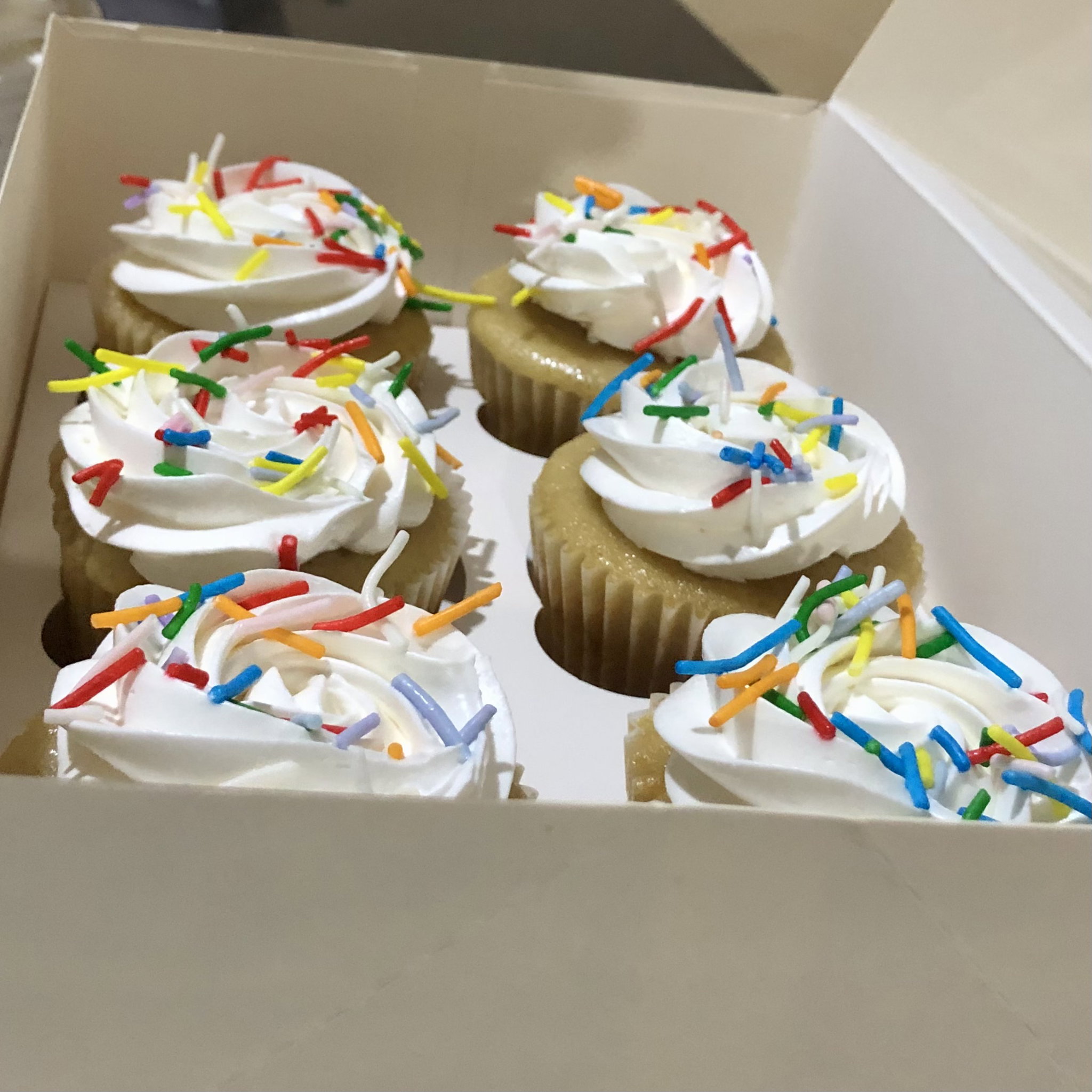 Signature Cupcakes- Regular_0