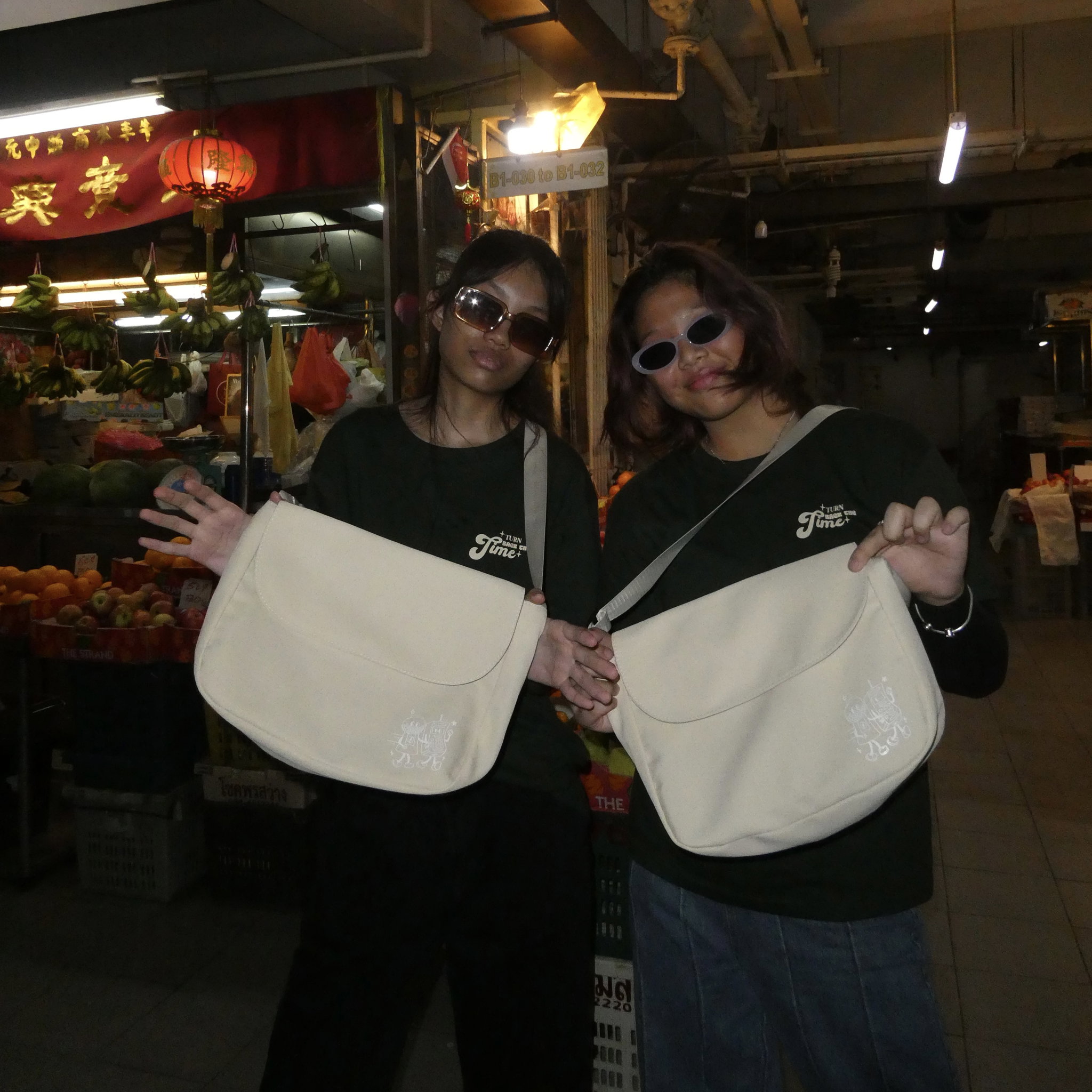“Turn Back The Time” Crossbody Bags_1