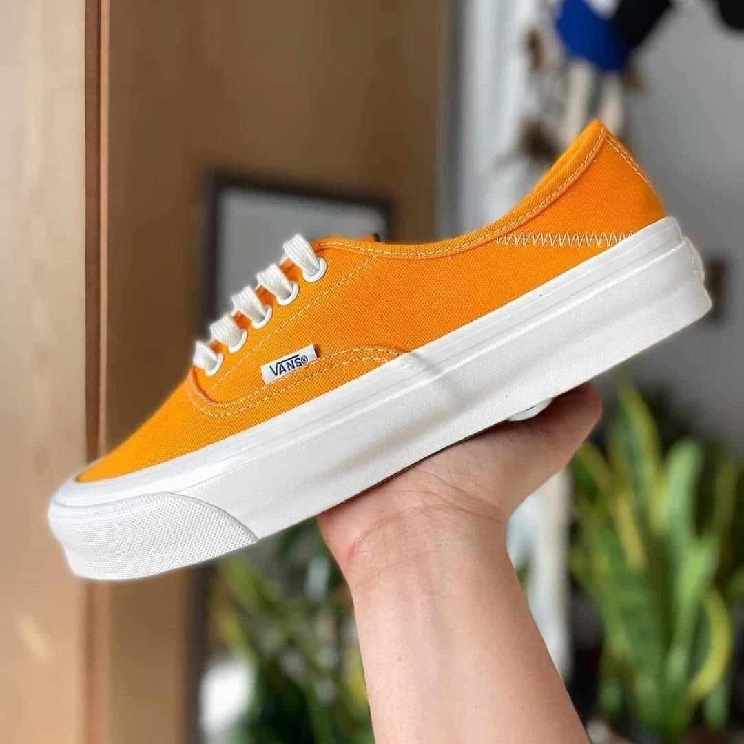 vault style 43 "cadmium yellow" 💛🤍 _1
