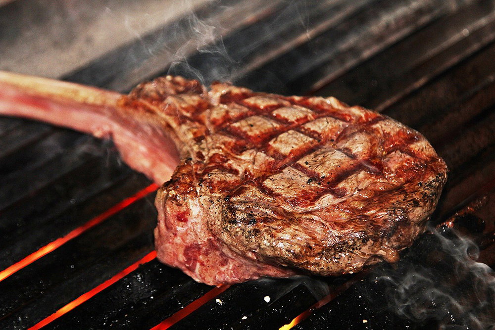 Tomahawk Steak 1300Gm Prime - American Black Angus