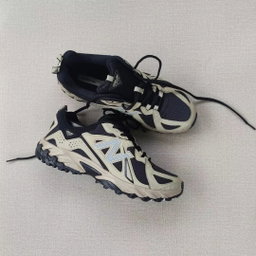 New Balance 610 V1