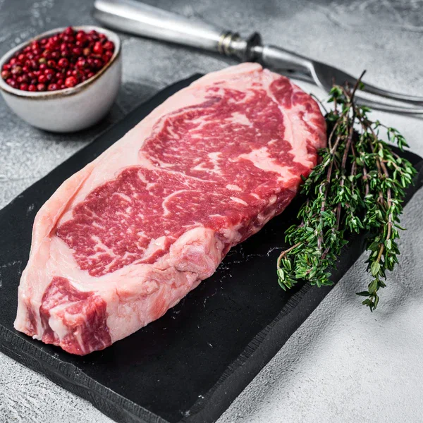 Striploin MB 4+_0