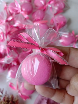 Mini Macarons