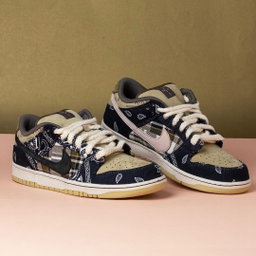 Nike Dunk Low Travis Scott