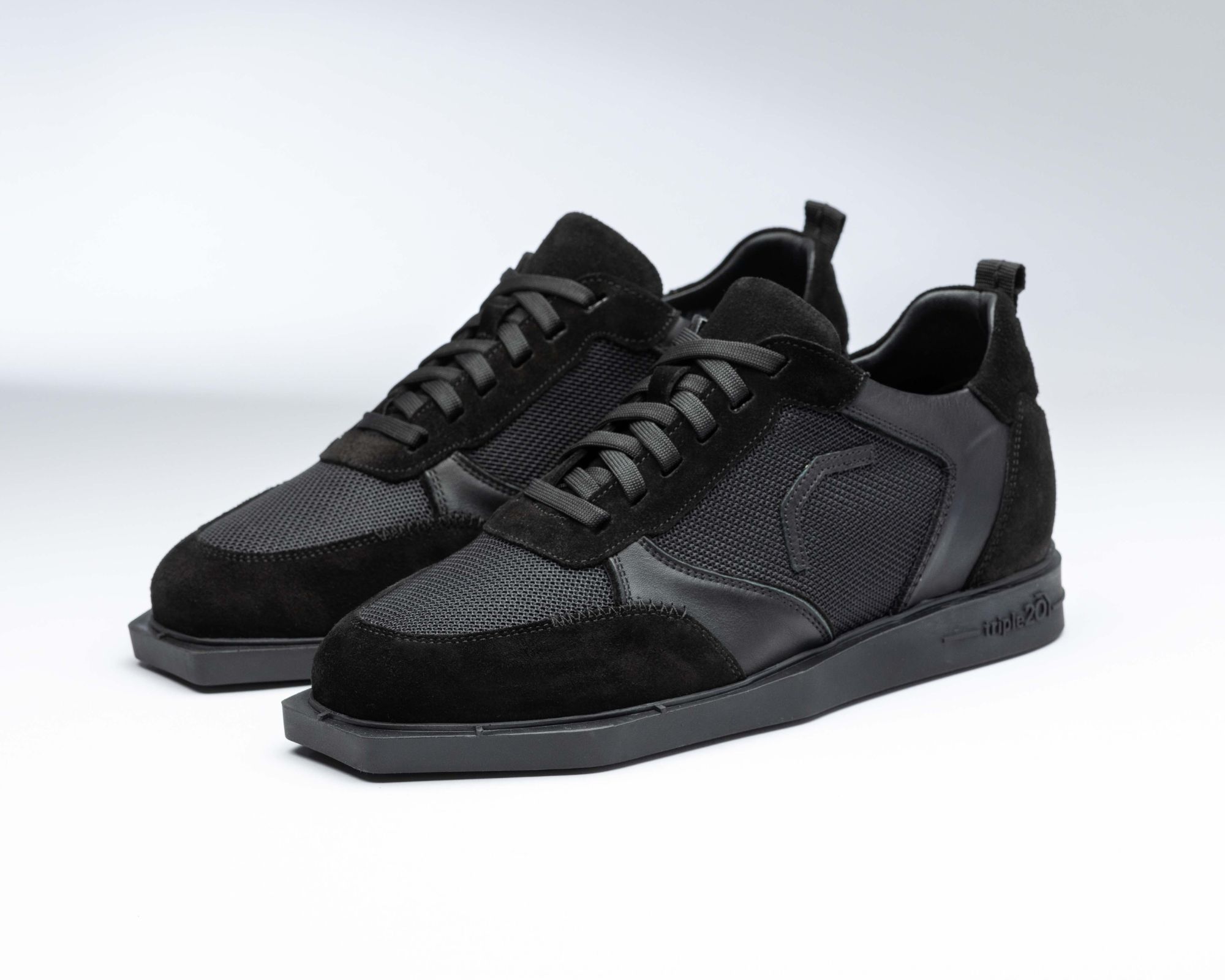 Triple 20 - Black Full Leather   _1