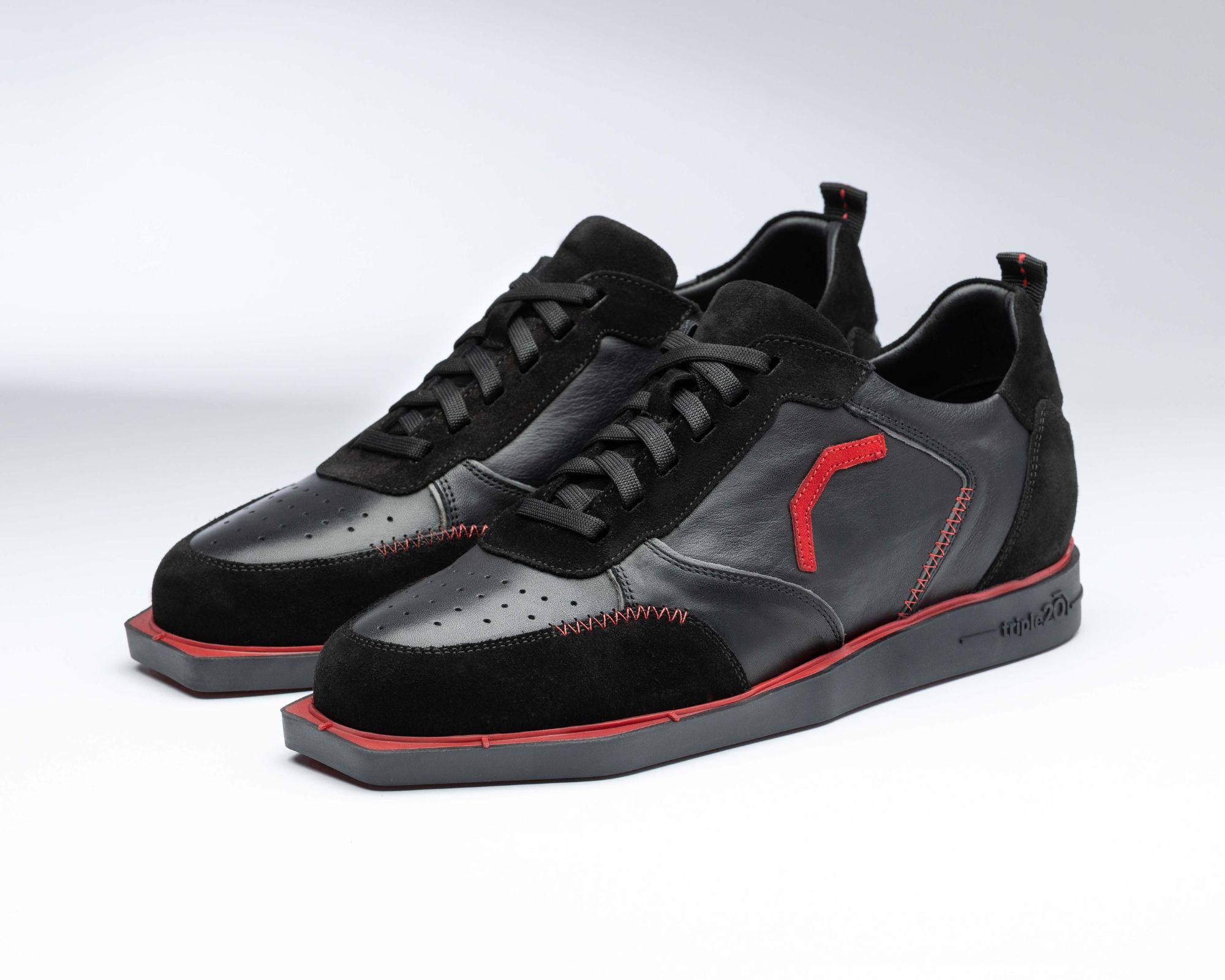 Triple 20 - Black Red  Full Leather_0