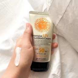 3W Clinic – Intensive UV Sunblock Cream SPF 50 PA+++