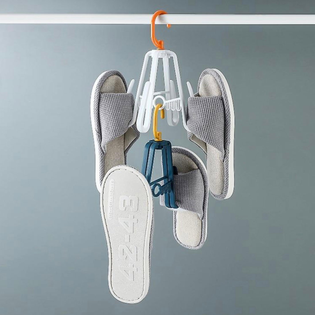 4 Hook Rotatable Shoe Drying Hanger_3