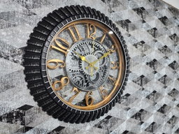 Vintage Design Wall Clock