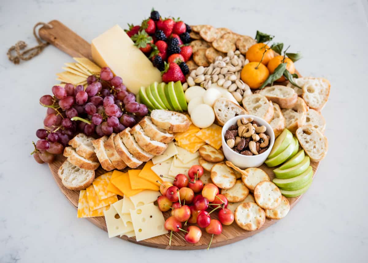 Festive Fruit & Cheese Platter_0