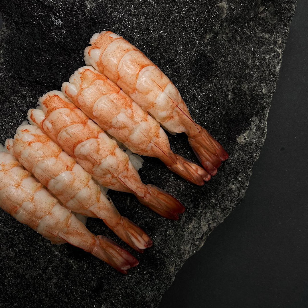 Prawns nigiri