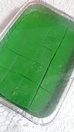 Puteri Salat
