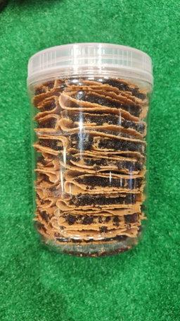 PEANUT BUTTER KUIH KAPIT W OREO CRUMBS 奥利奥花生娘惹蛋饼