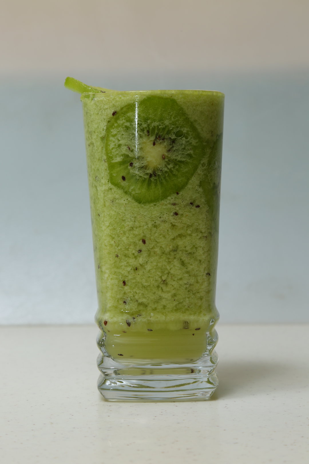 Kiwi Juice عصير كيوي طبيعي   