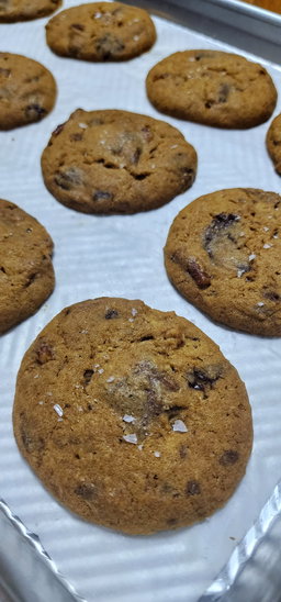 Gula Melaka Sea Salt Pretzels Cookies (10 pcs)