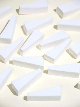 2pcs White Trapezoid Makeup and Nail Art Sponges