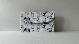 WHITE WOOFY MONEY POUCH