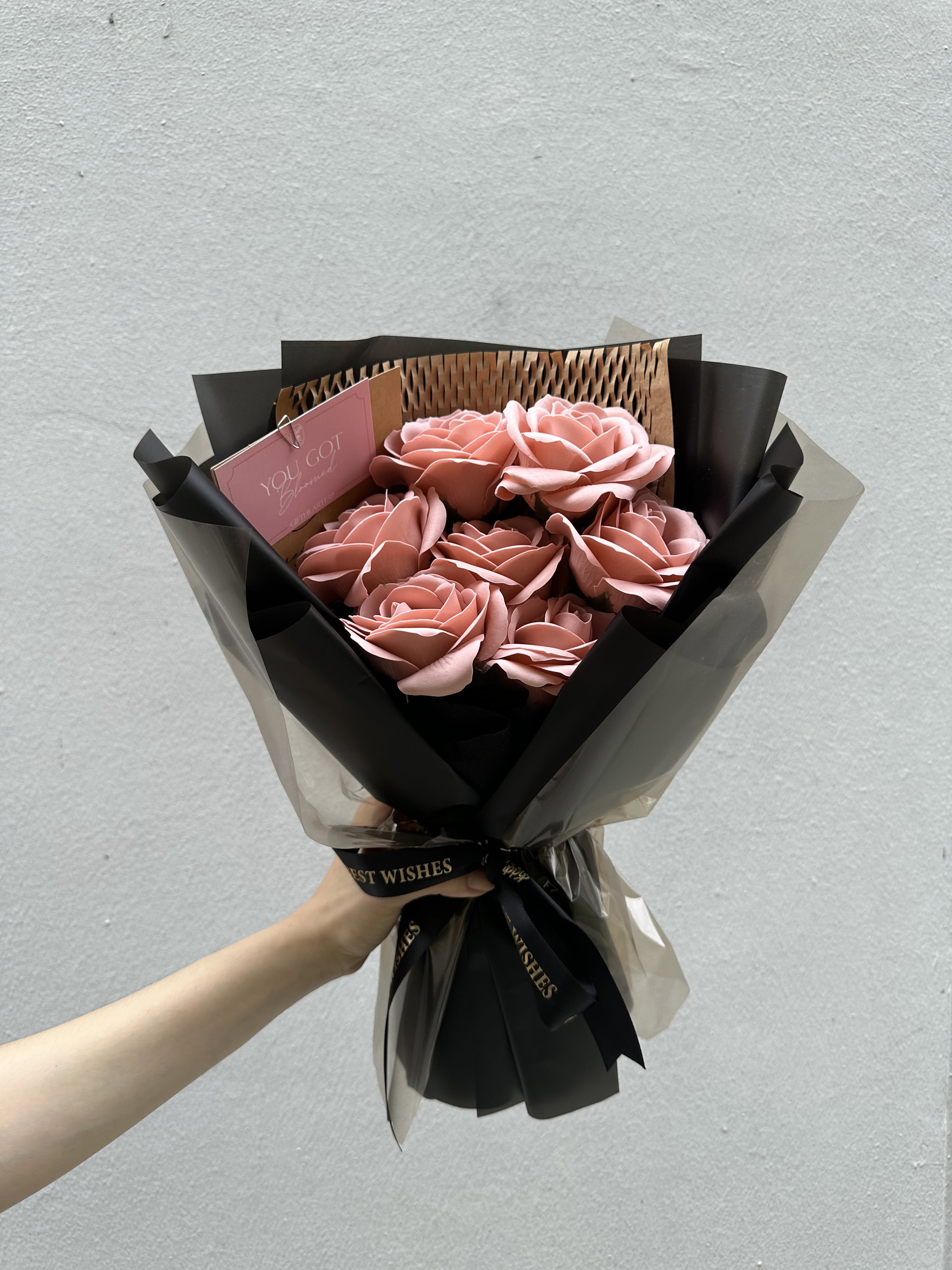 Midnight Blush Bouquet_1