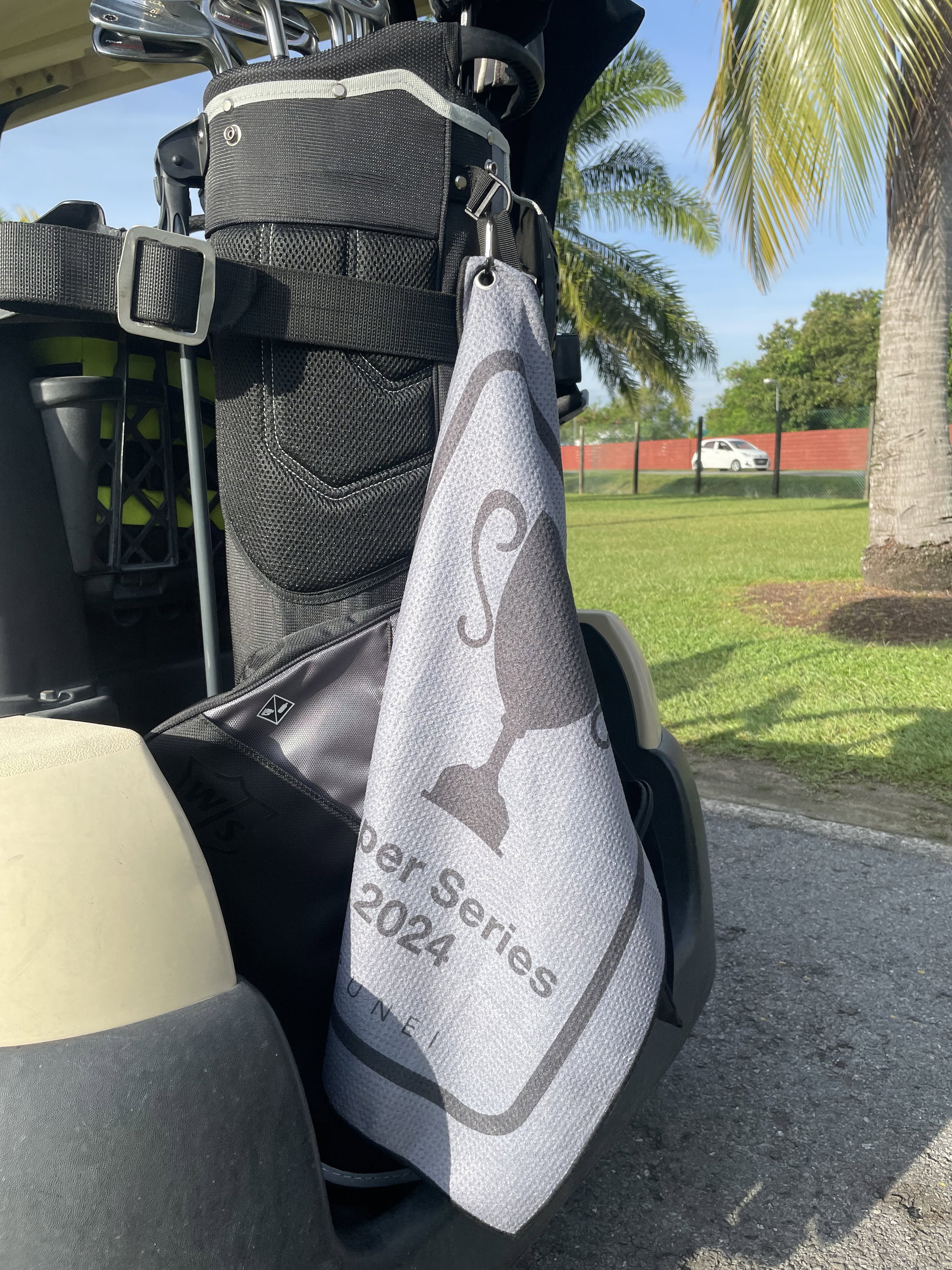 SS24 Edition Microfiber Golf Cleaning Towel_2