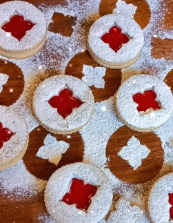 Linzer Cookies - 1/2 Dozen_1