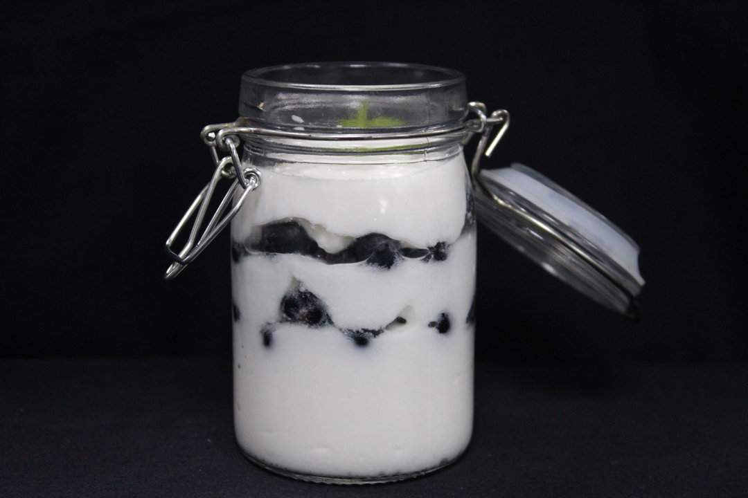 Greek Yogurt with Mixed Berry Parfait