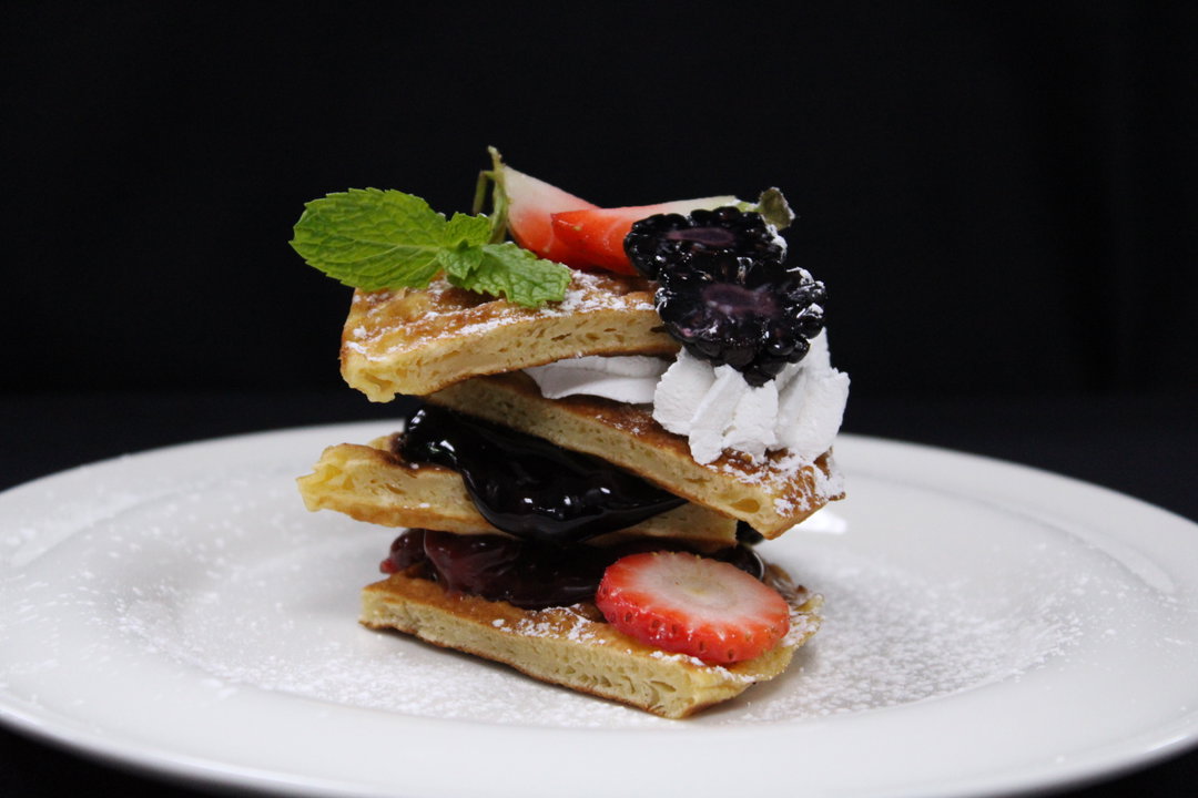 Crunchy French toast, Thick slices of bread dipped in a Cinnamon batter